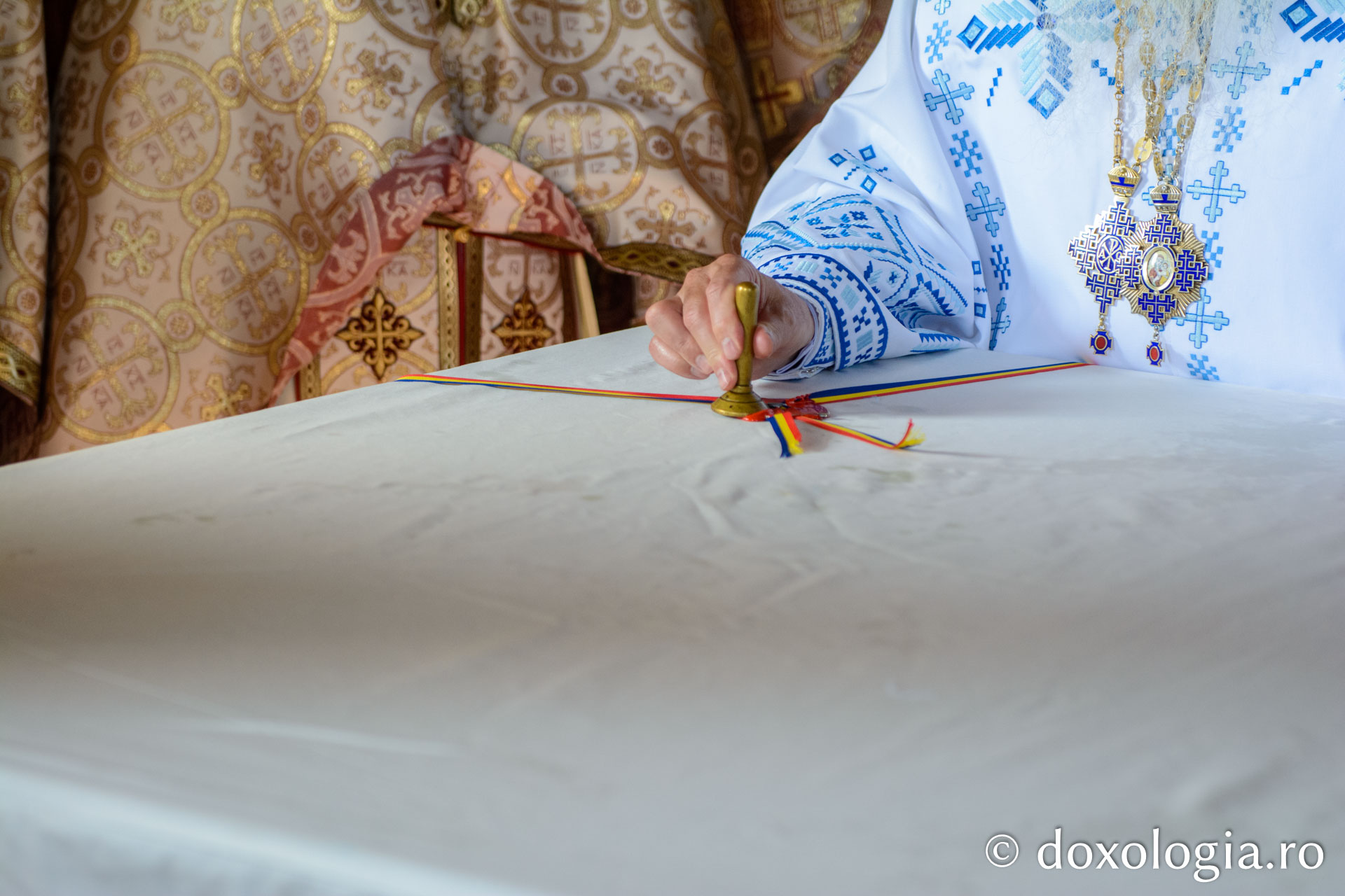 Paraclisul Mănăstirii Blaga, sfințit de IPS Teofan / Foto: Mihail Vrăjitoru sfințirea Paraclisului Mănăstirii Blaga