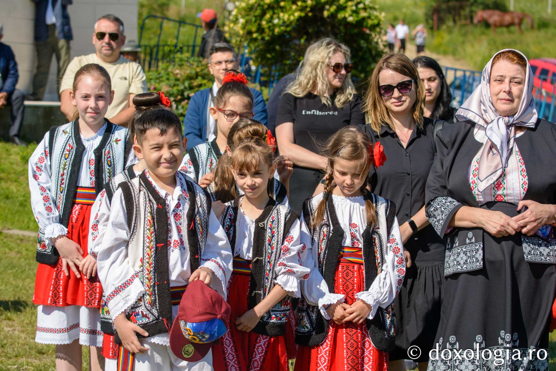 Paraclisul Mănăstirii Blaga, sfințit de IPS Teofan / Foto: Mihail Vrăjitoru sfințirea Paraclisului Mănăstirii Blaga