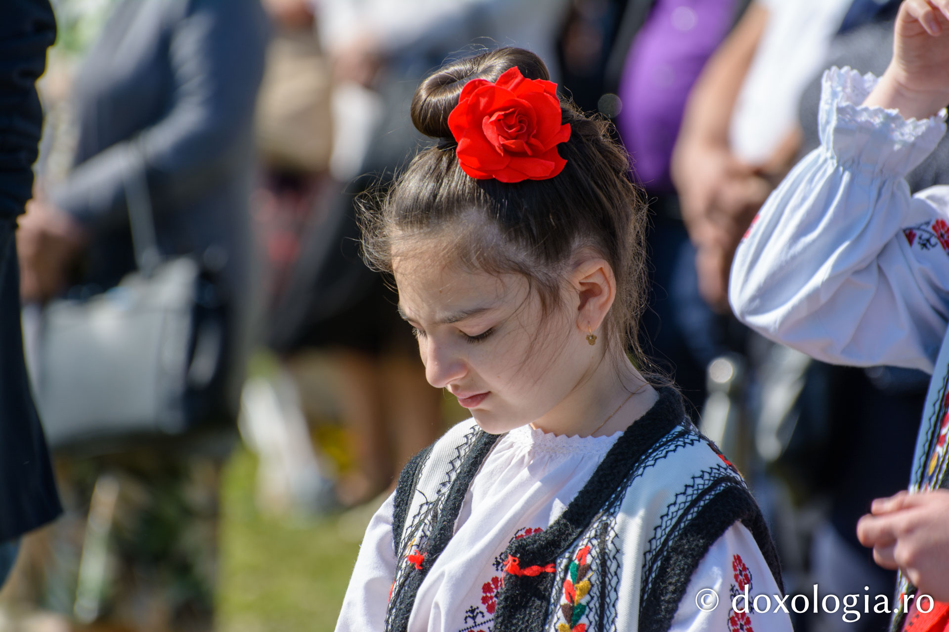 Paraclisul Mănăstirii Blaga, sfințit de IPS Teofan / Foto: Mihail Vrăjitoru sfințirea Paraclisului Mănăstirii Blaga