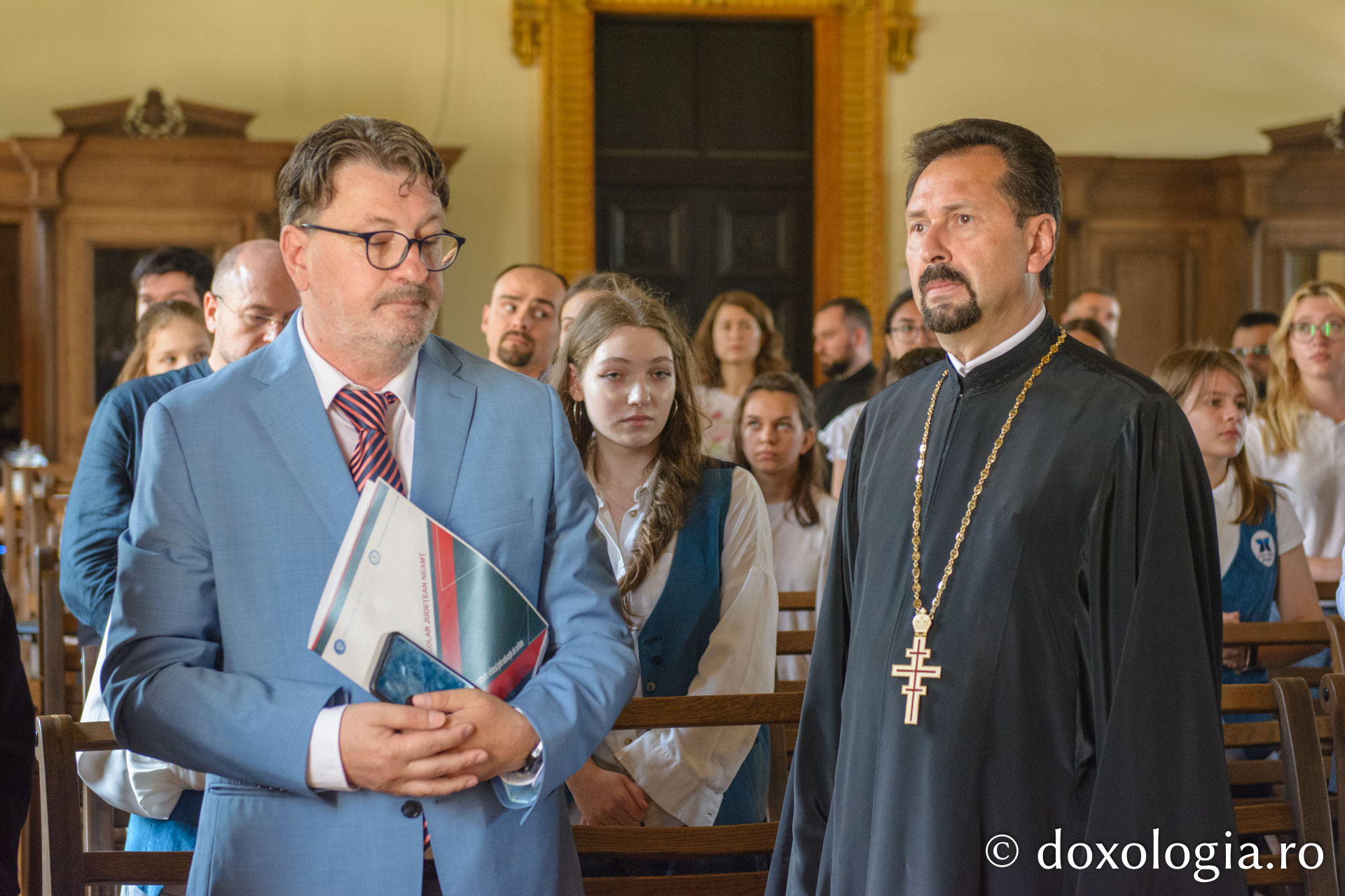 Premii pentru olimpicii la disciplinele de specialitate din cadrul Seminariilor Teologice și vocaționale