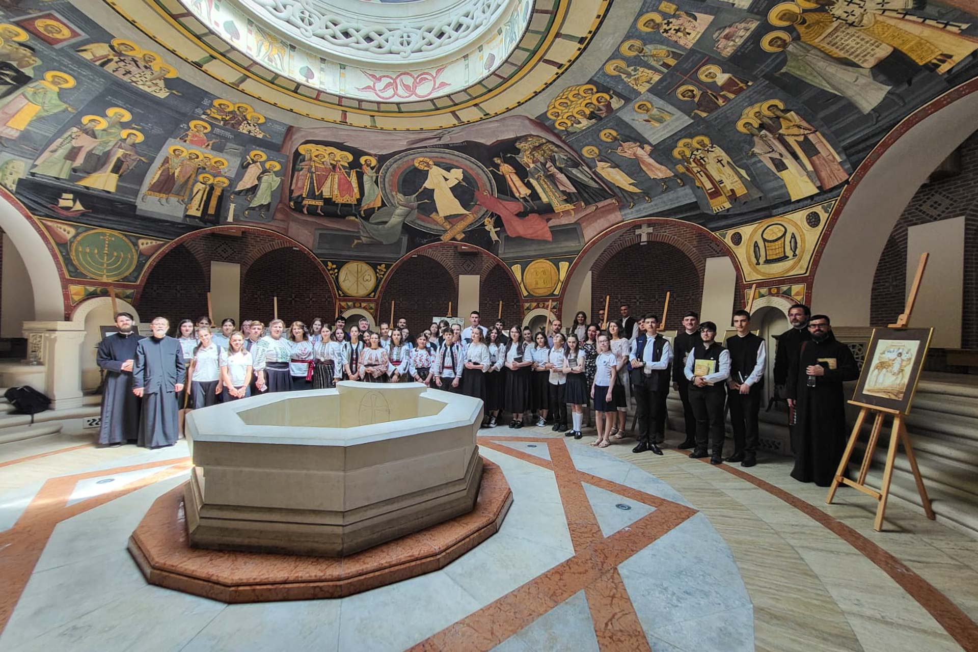 Premii pentru olimpicii la disciplinele de specialitate din cadrul Seminariilor Teologice și vocaționale