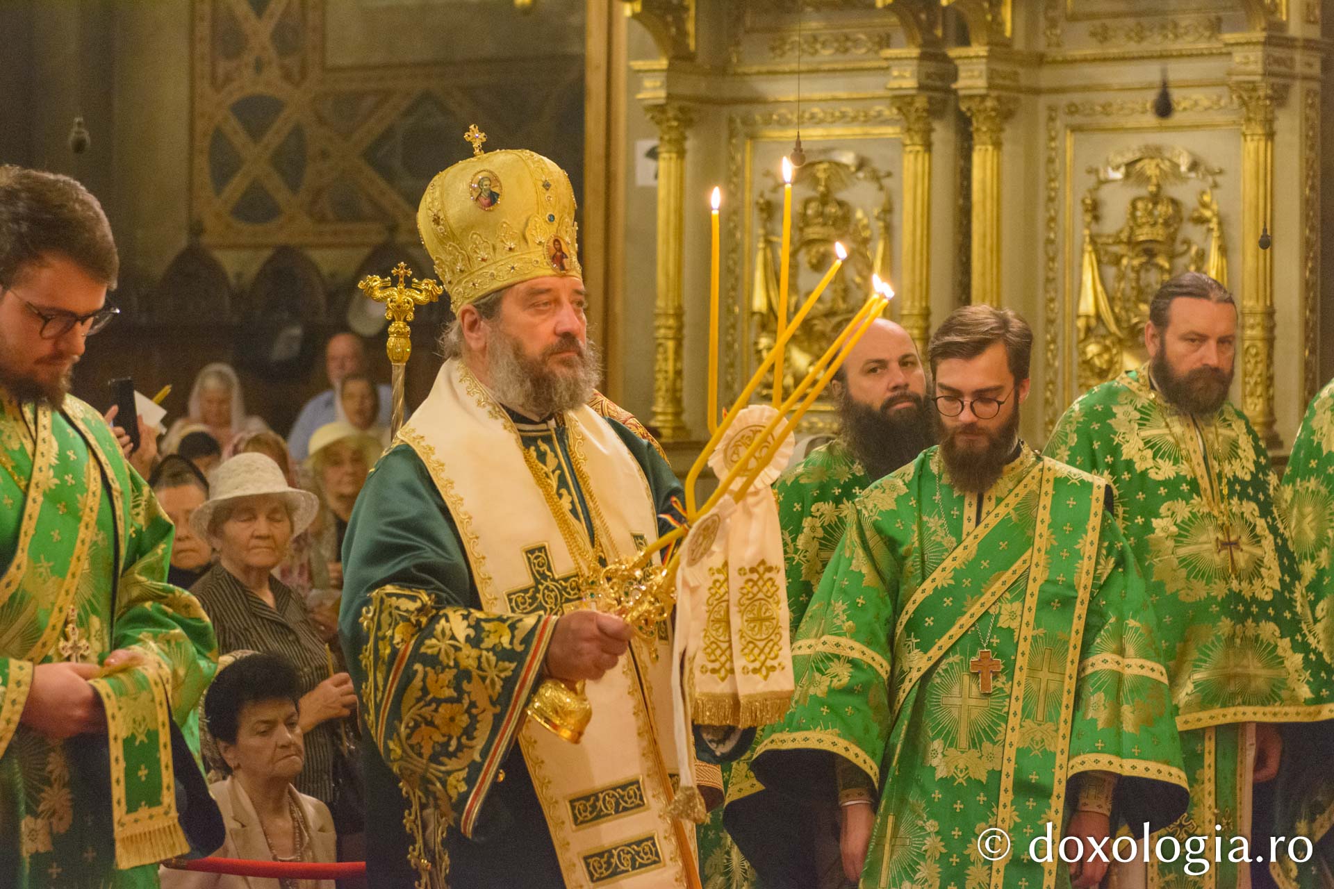 Praznicul Cincizecimii, la Catedrala Mitropolitană din Iași