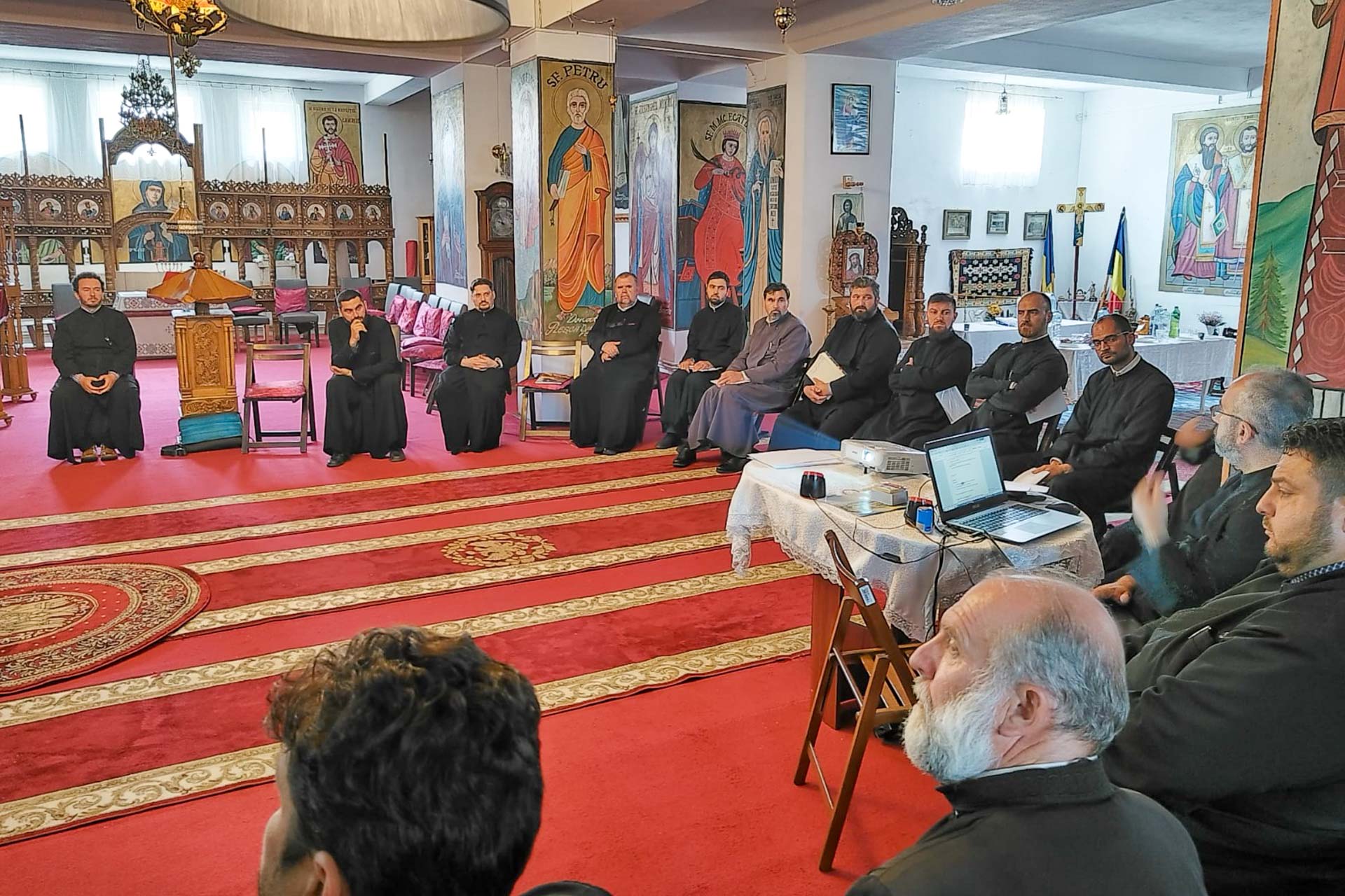 Curs de formare în activitatea catehetică, la Piatra-Neamţ Curs de formare în activitatea catehetică, la Piatra-Neamţ