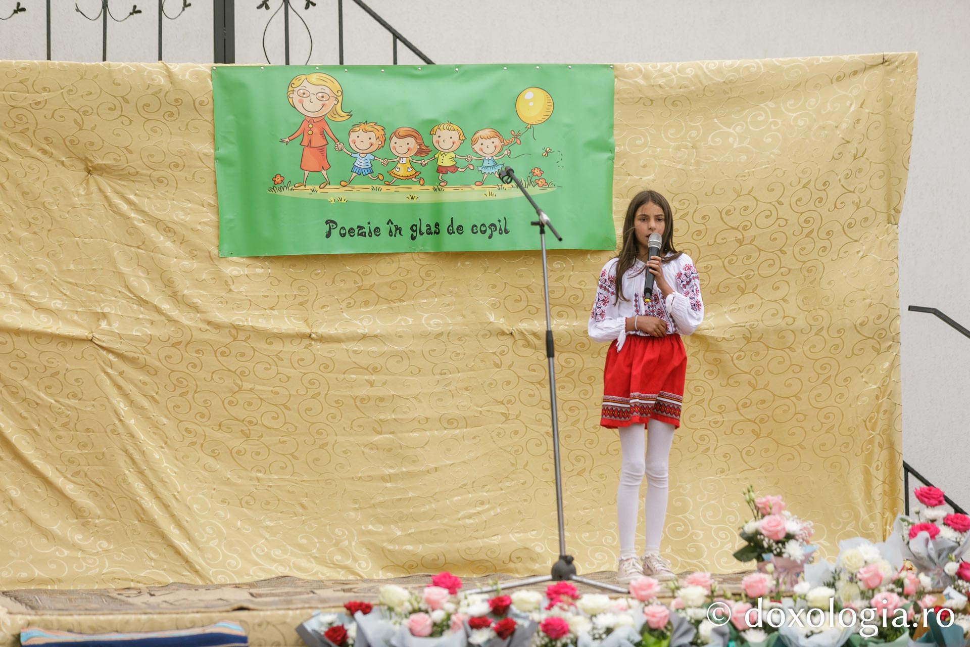 A XIII-a ediție a Festivalului Concurs „Poezie în glas de copil” la Parohia Dumitreștii Gălății