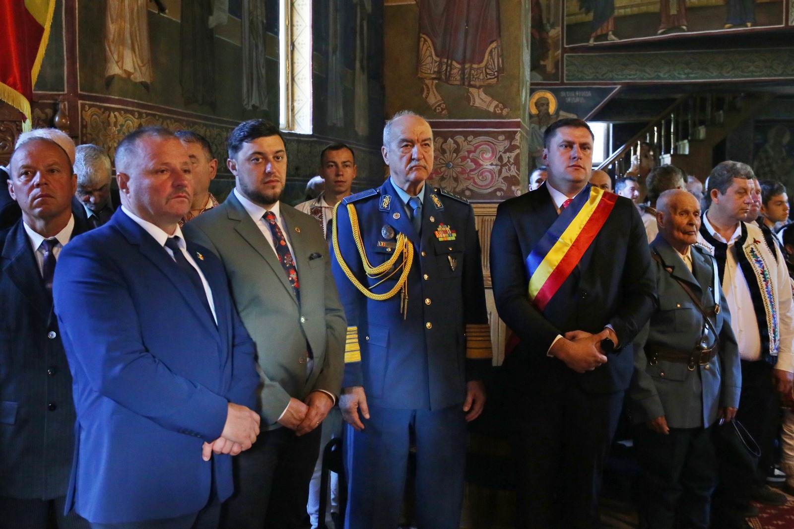 Trei personalități nemțene au fost evocate la Farcașa: IPS Teofan, prezent la dezvelirea busturilor părintelui Petroniu Tănase, scriitorului Ion Creangă și generalului Gheorghe Manoliu