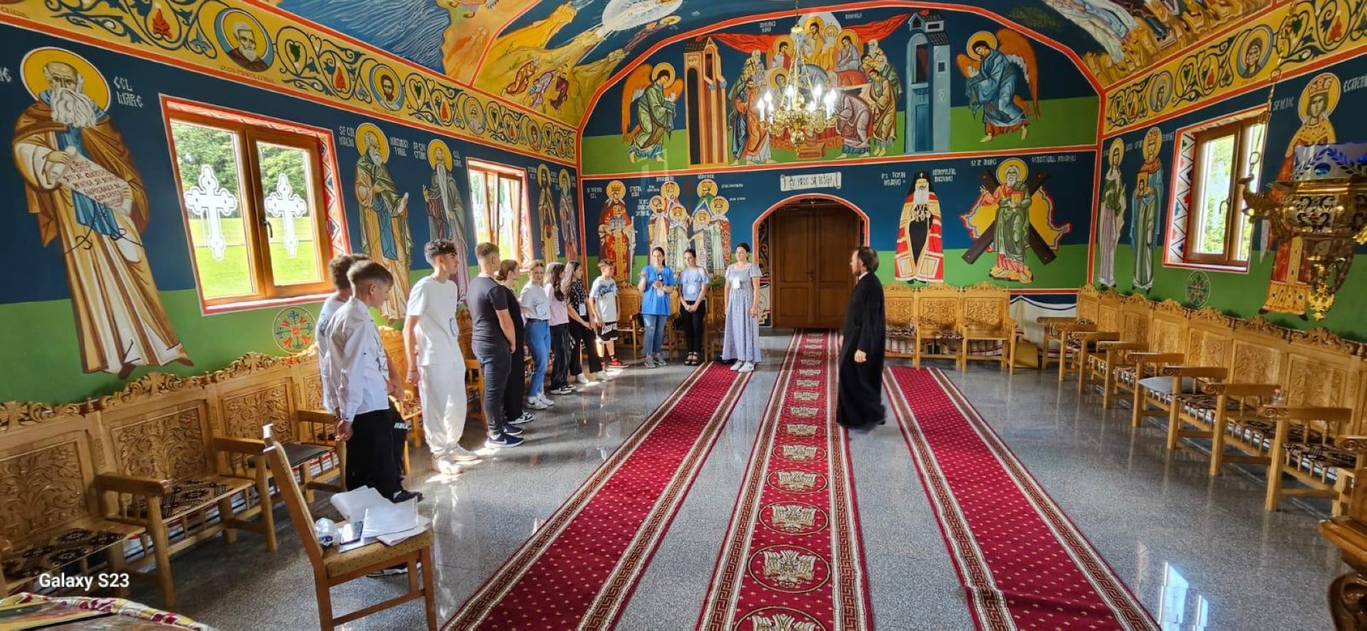 Tineri la Parohia Coasta Magurii