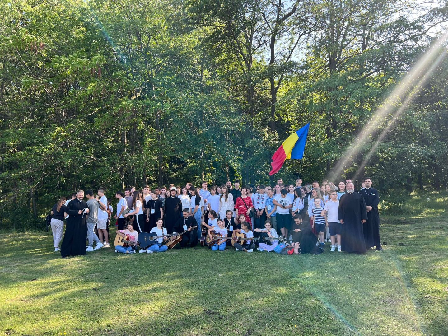 Tineri la Parohia Coasta Magurii