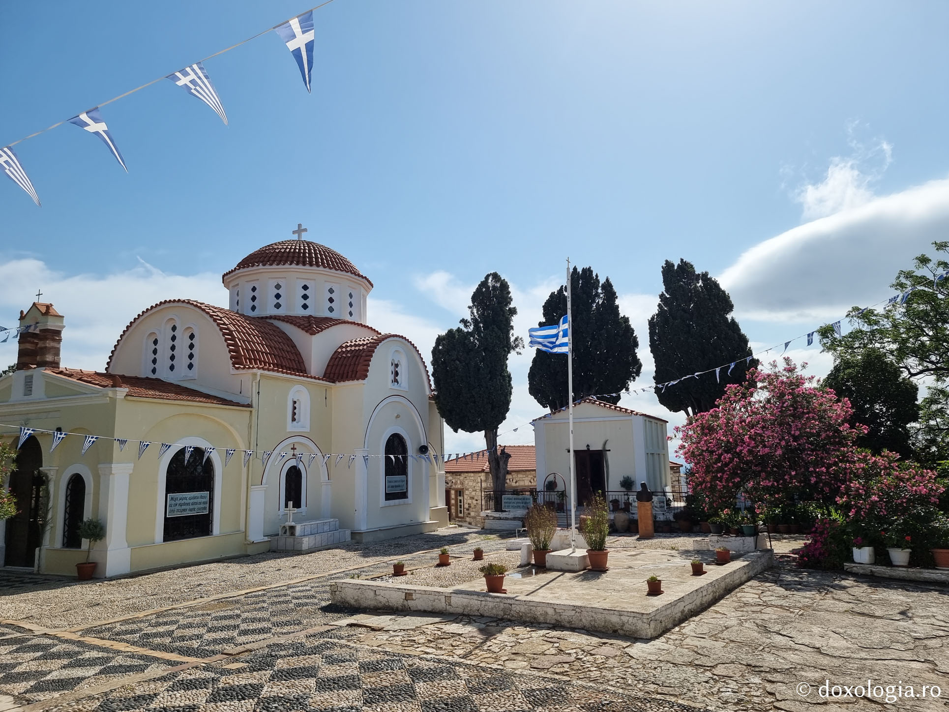 Mănăstirea „Sfântul Mare Mucenic Mina” din Insula Chios