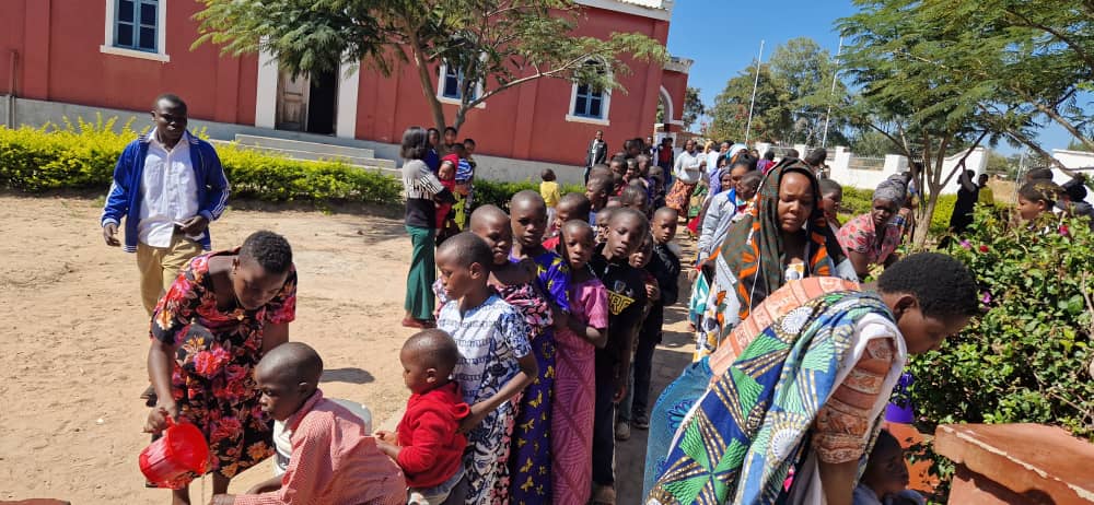 Sărbătoarea Rusaliilor la Centrul Misionar Ortodox din Kidamali