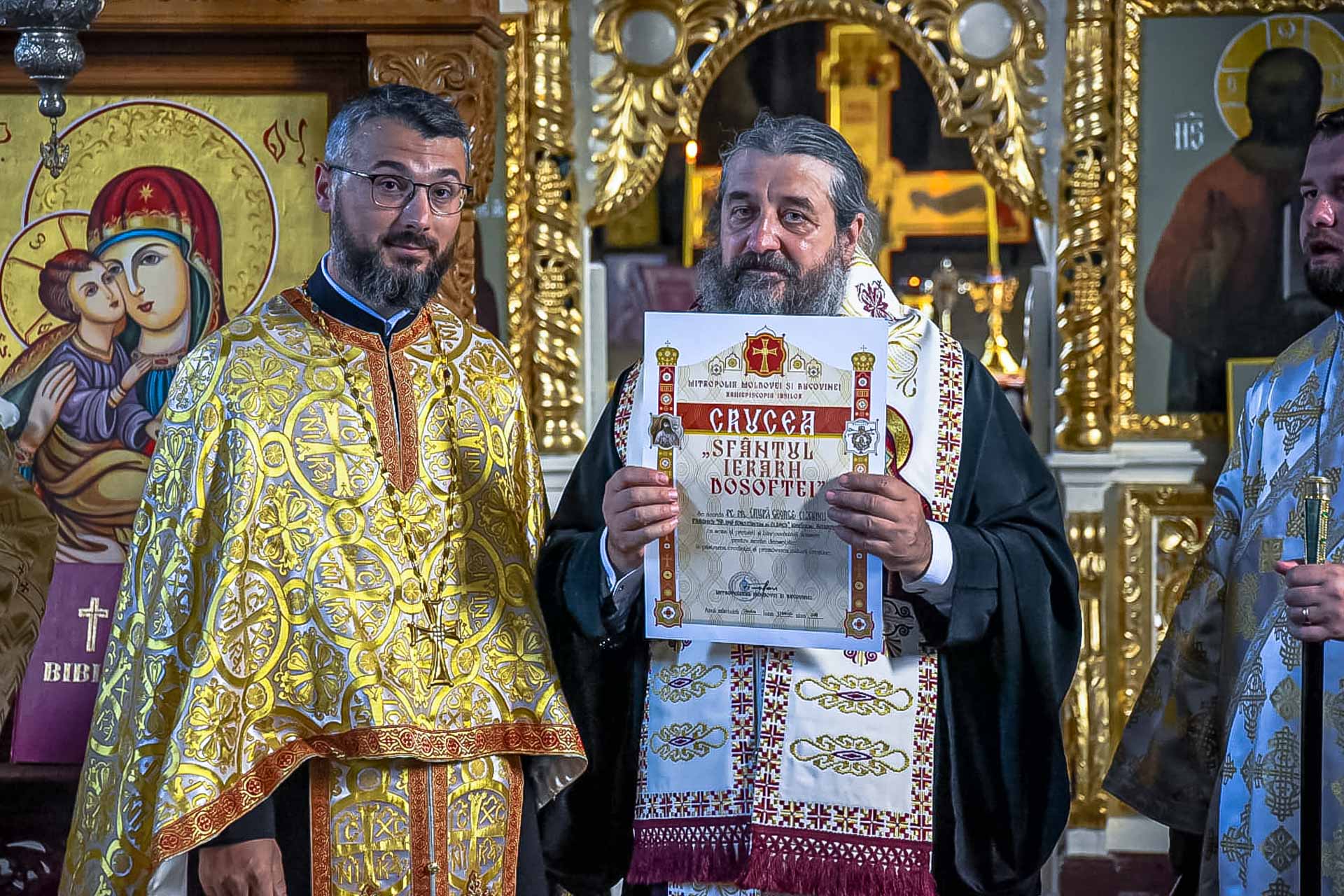 PS Nichifor a binecuvântat lucrările exterioare ale bisericii din Ionășeni