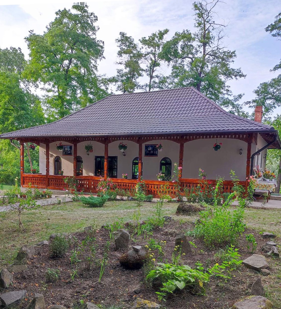 Casa socială a Parohiei Adormirea Maicii Domnului – Șendriceni, Protopopiatul Dorohoi