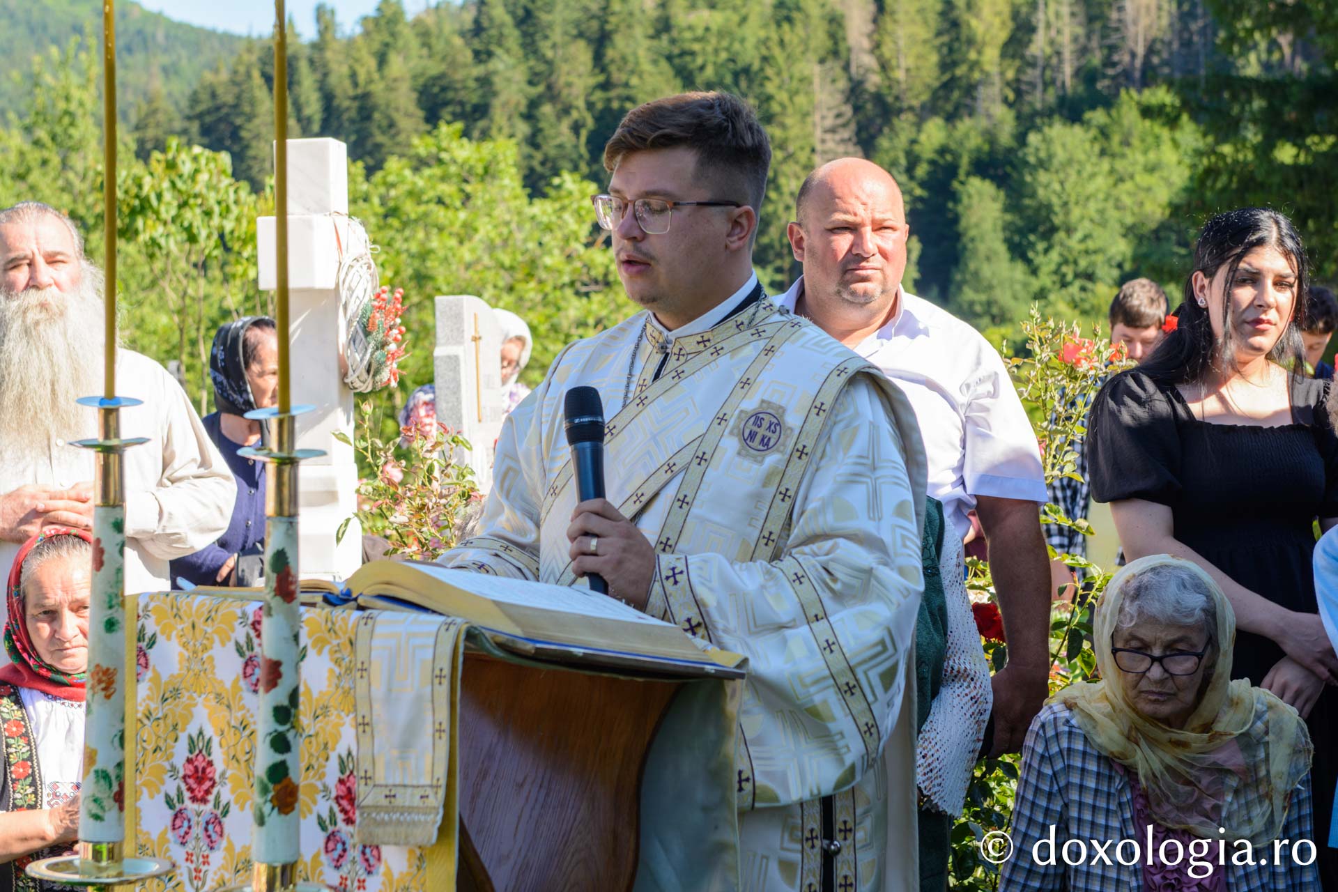 Duhovnicul Nicodim Măndiță a fost pomenit la Mănăstirea Agapia la 49 de ani de la trecerea la cele veșnice