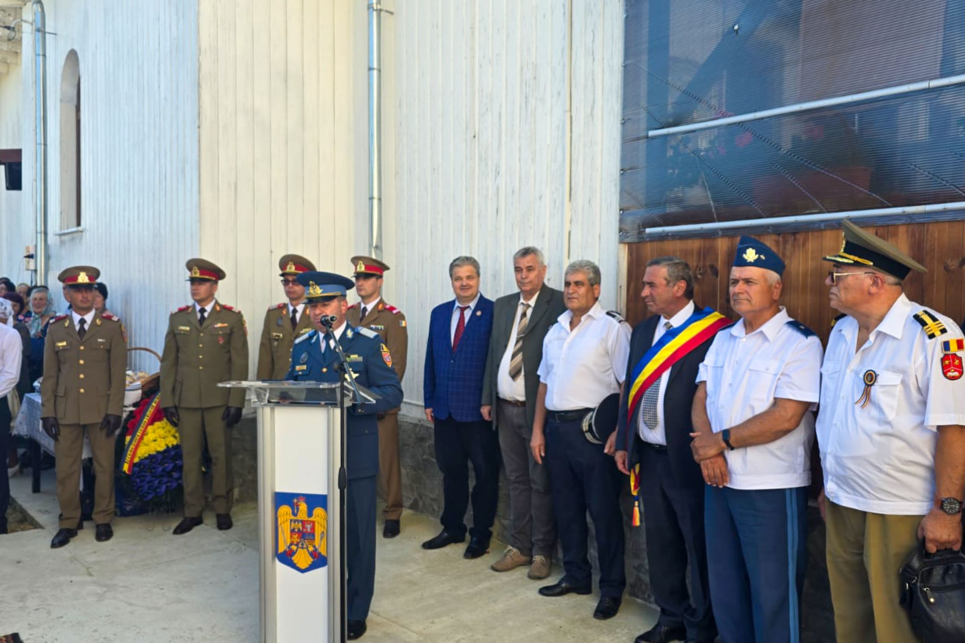 Slujire arhierească la Parohia Orțăști, Protopopiatul Târgu Neamț