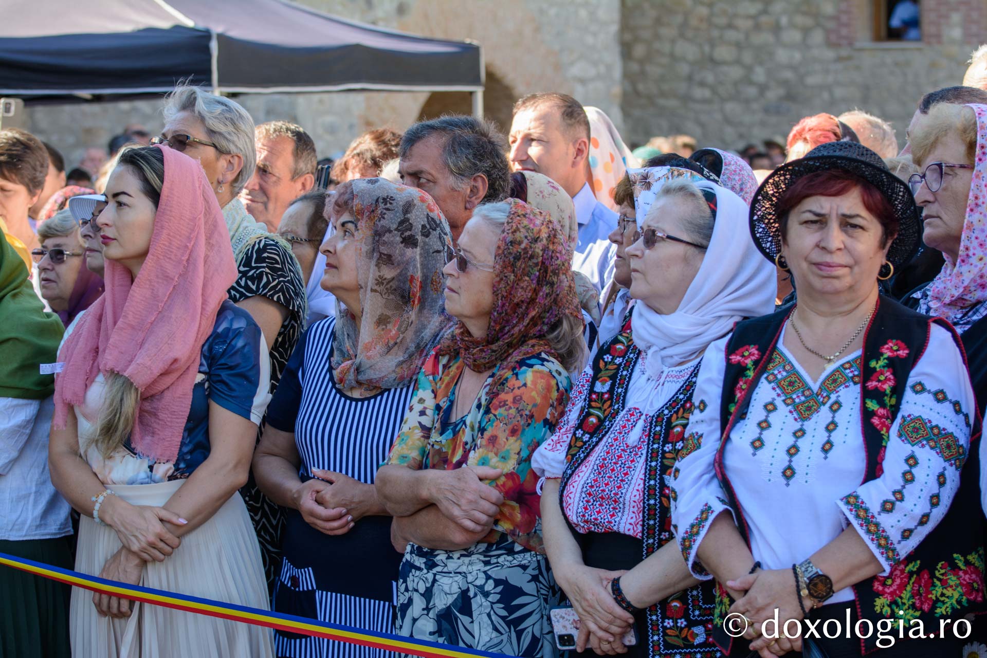 Locul de nevoință al Sfântului Chiriac de la Tazlău, resfințit de doi ierarhi