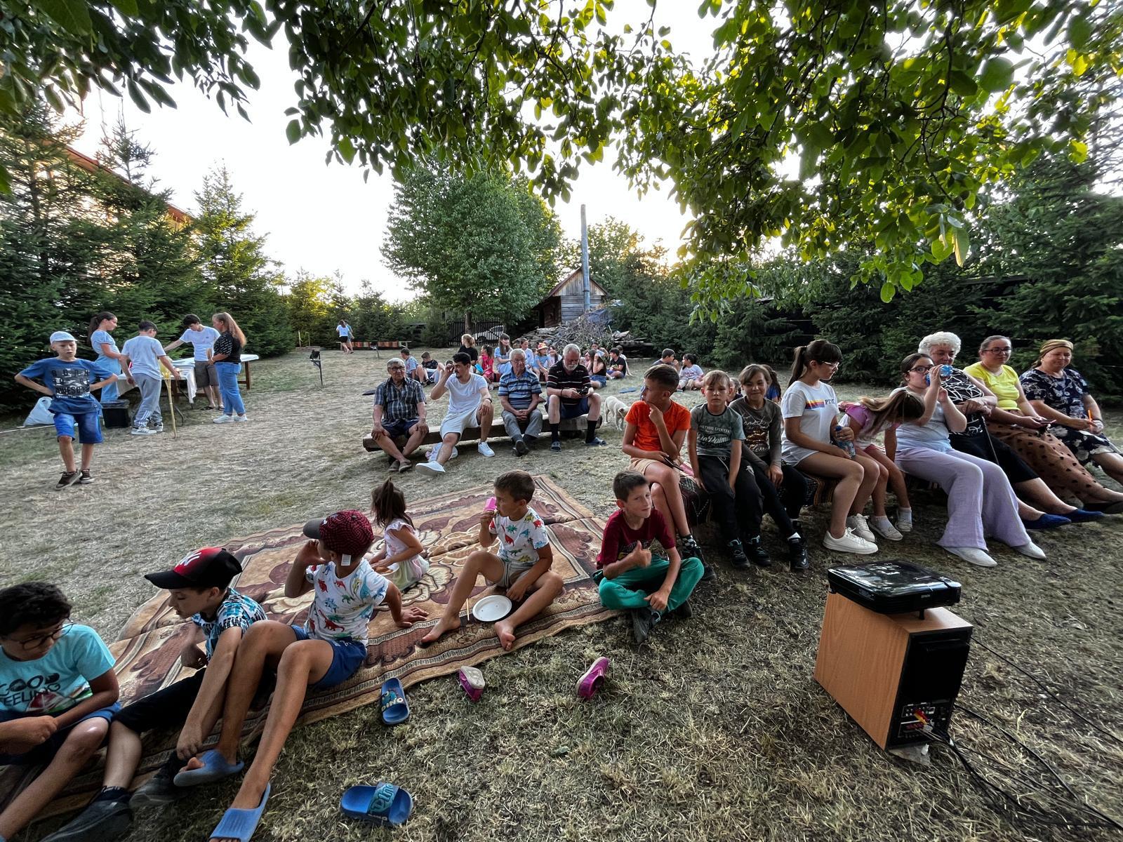 Seară de film în aer liber