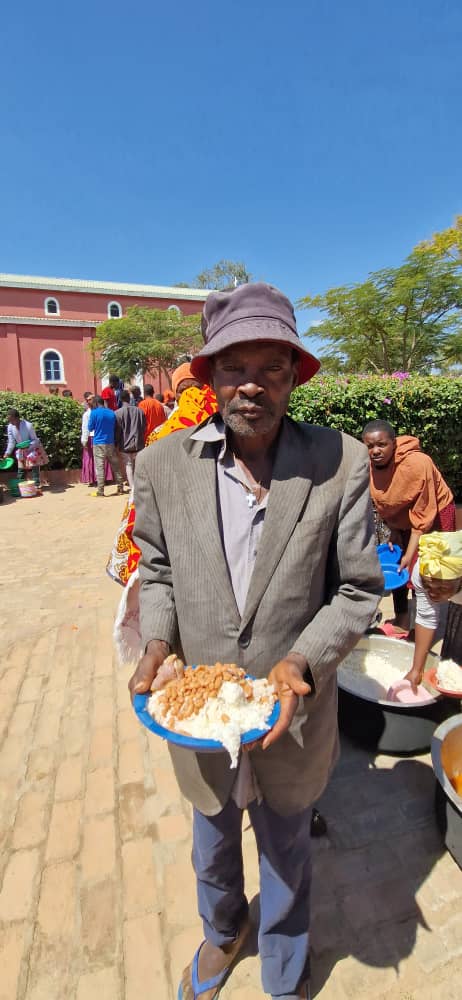 40 de botezuri la Centrul Misionar din Kidamali de sărbătoarea Sfinților Apostoli Petru și Pavel