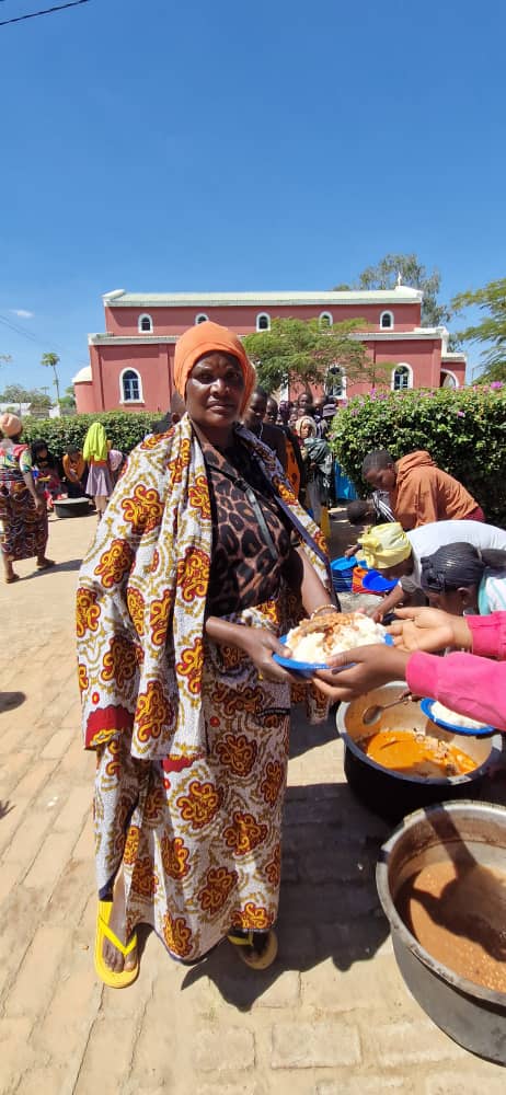 40 de botezuri la Centrul Misionar din Kidamali de sărbătoarea Sfinților Apostoli Petru și Pavel