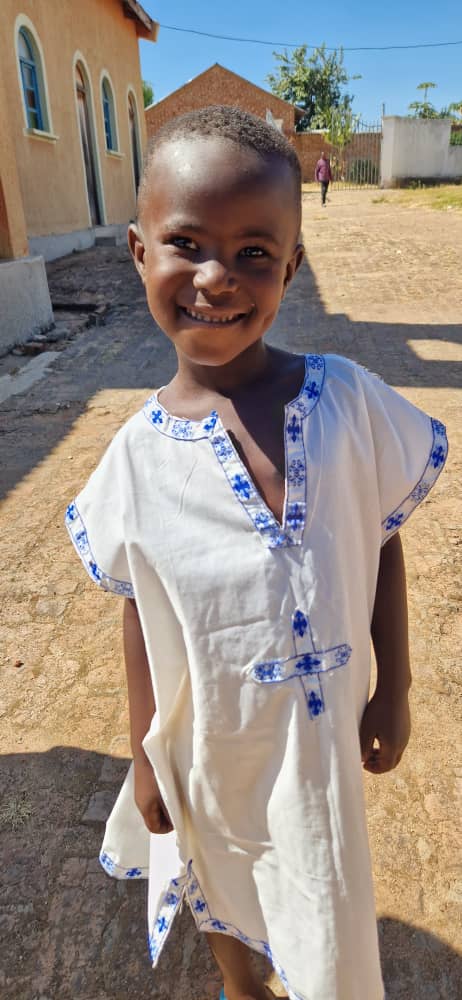 40 de botezuri la Centrul Misionar din Kidamali de sărbătoarea Sfinților Apostoli Petru și Pavel