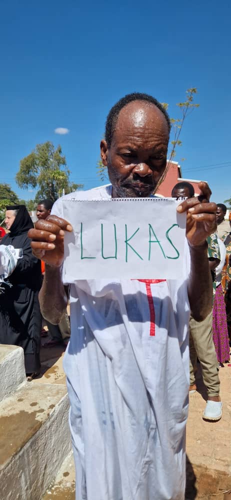 40 de botezuri la Centrul Misionar din Kidamali de sărbătoarea Sfinților Apostoli Petru și Pavel