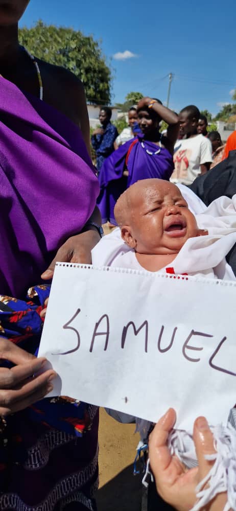 40 de botezuri la Centrul Misionar din Kidamali de sărbătoarea Sfinților Apostoli Petru și Pavel