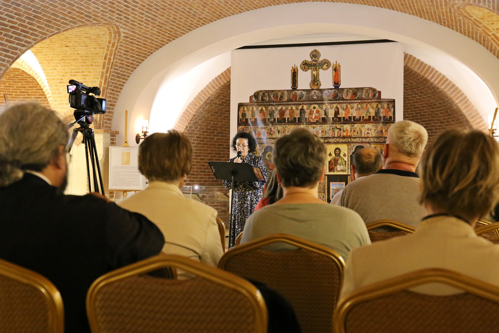 Foto: Flavius Popa Obiectele Sfântului Pahomie de la Gledin, expuse la Muzeul Mitropolitan din Iași