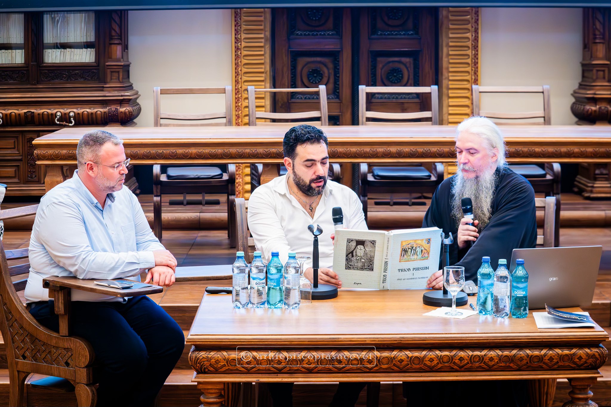 A început Masterclassul Internațional de Cânt Bizantin de la Iași, ediția a XVII-a