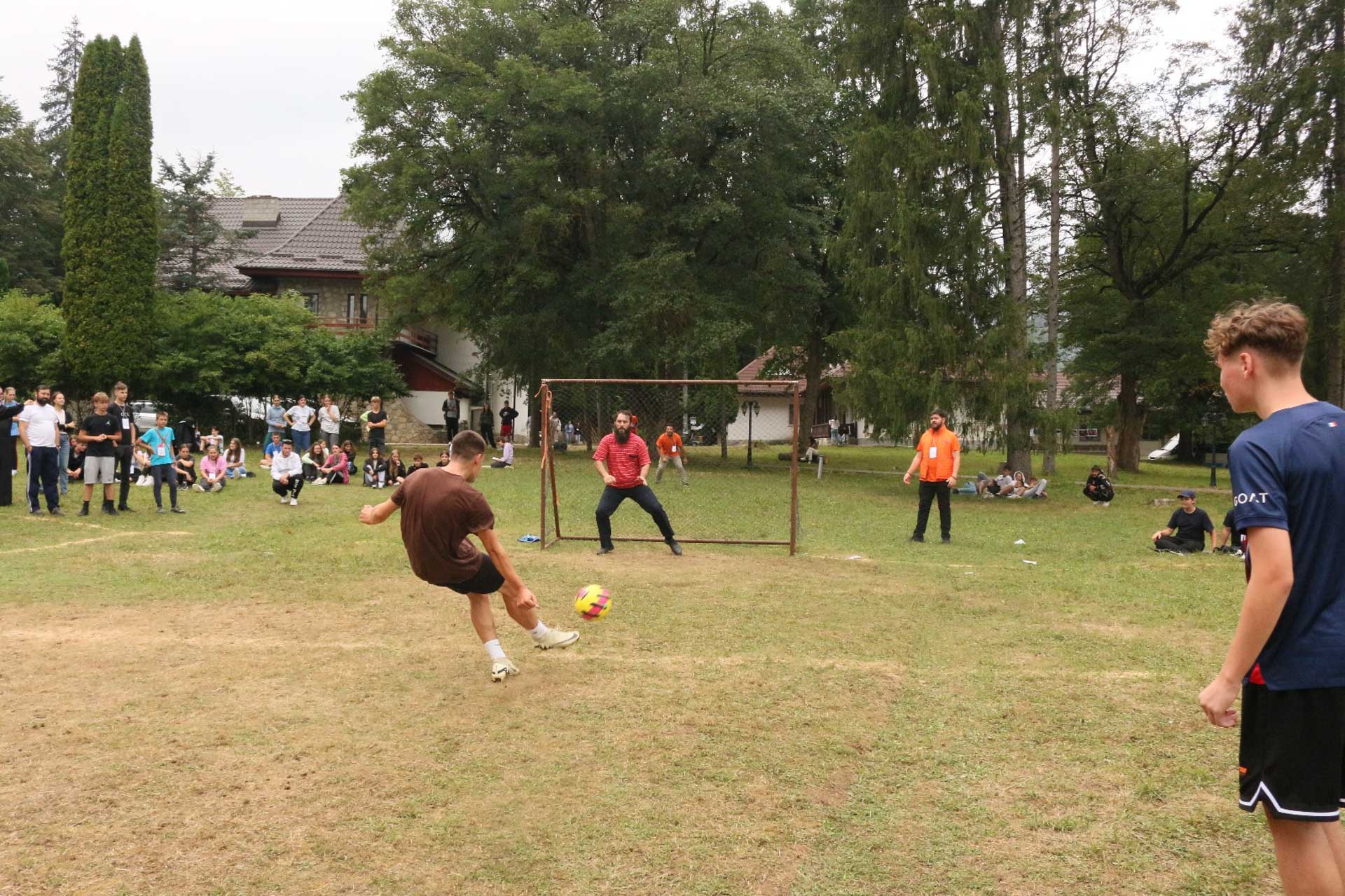 Tabăra Nemțișor – de 15 ani împreună într-o poveste fără sfârșit