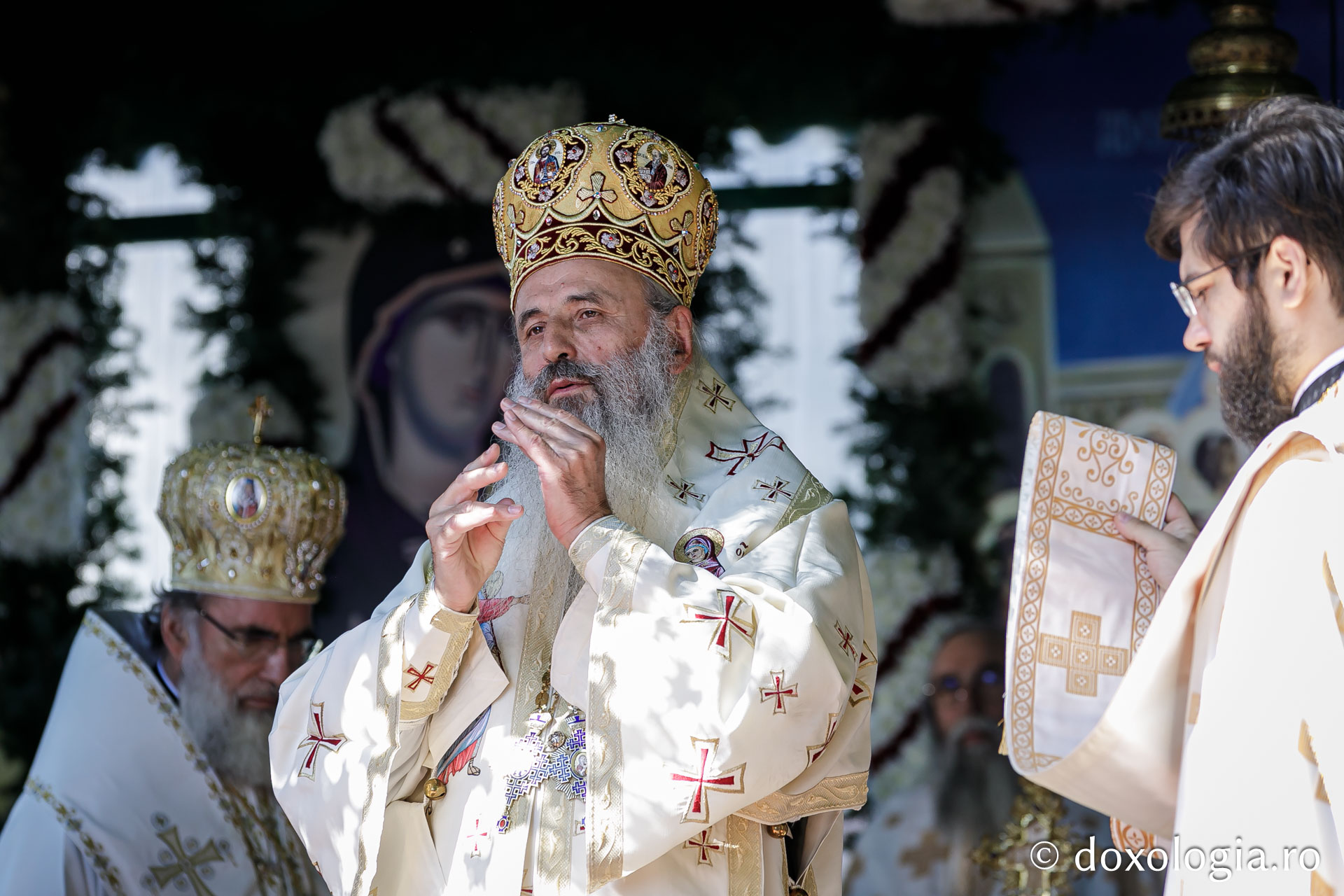 Praznicul Adormirii Maicii Domnului, hramul istoric al Mănăstirii Văratec