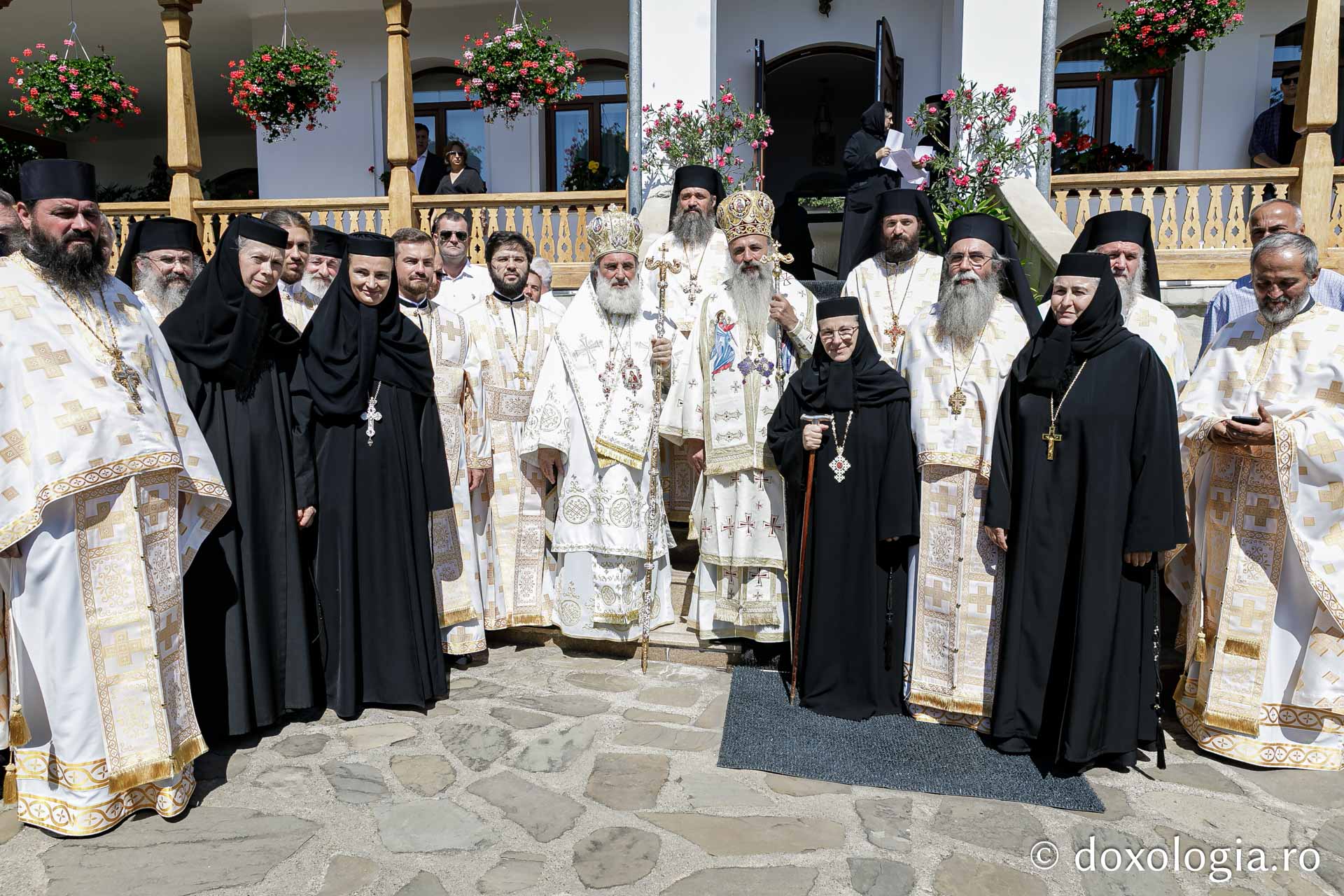 Praznicul Adormirii Maicii Domnului, hramul istoric al Mănăstirii Văratec