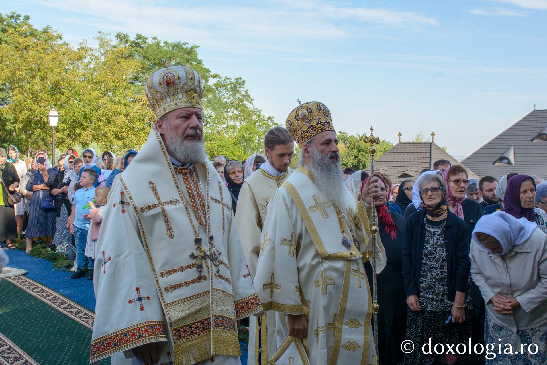 Sfântul Ioan Iacob a fost cinstit la Crăiniceni, în localitatea sa natală