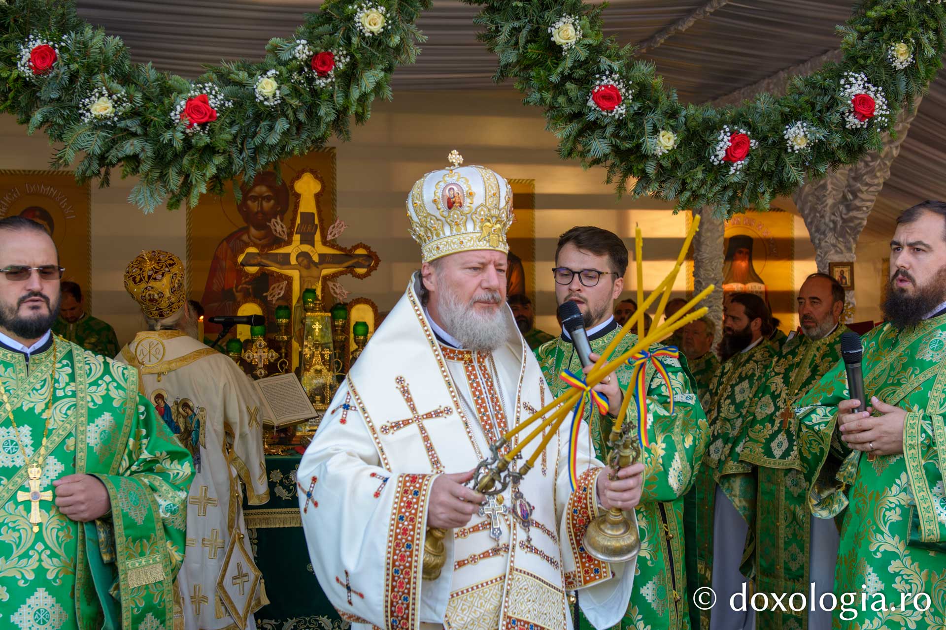 Sfântul Ioan Iacob a fost cinstit la Crăiniceni, în localitatea sa natală