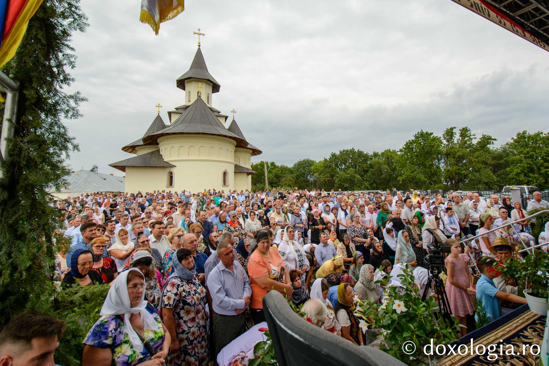 Biserica Schitului Băiceni a primit haina cea nouă a sfințirii