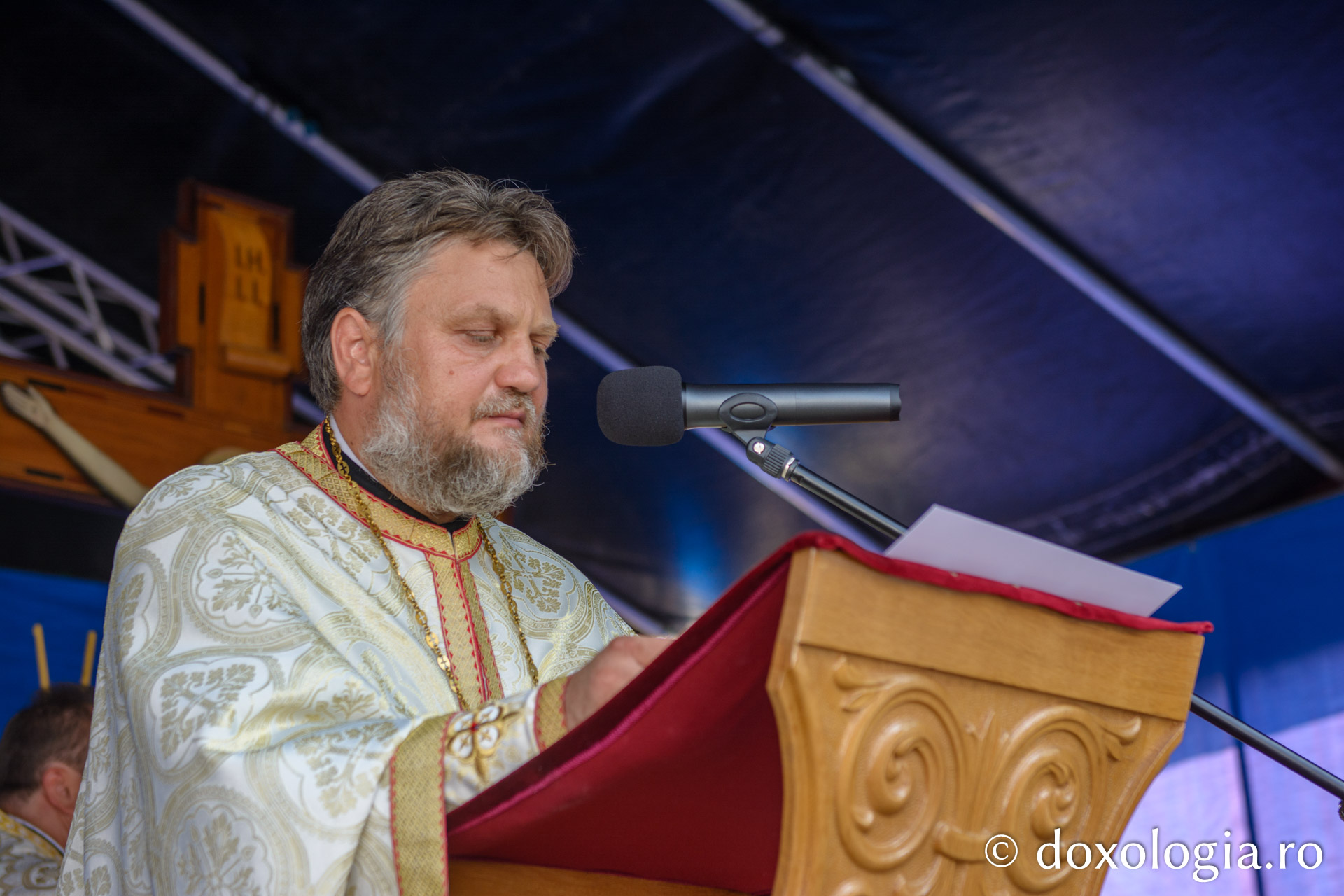 Sfințire de biserică la Mândrești-Movileni