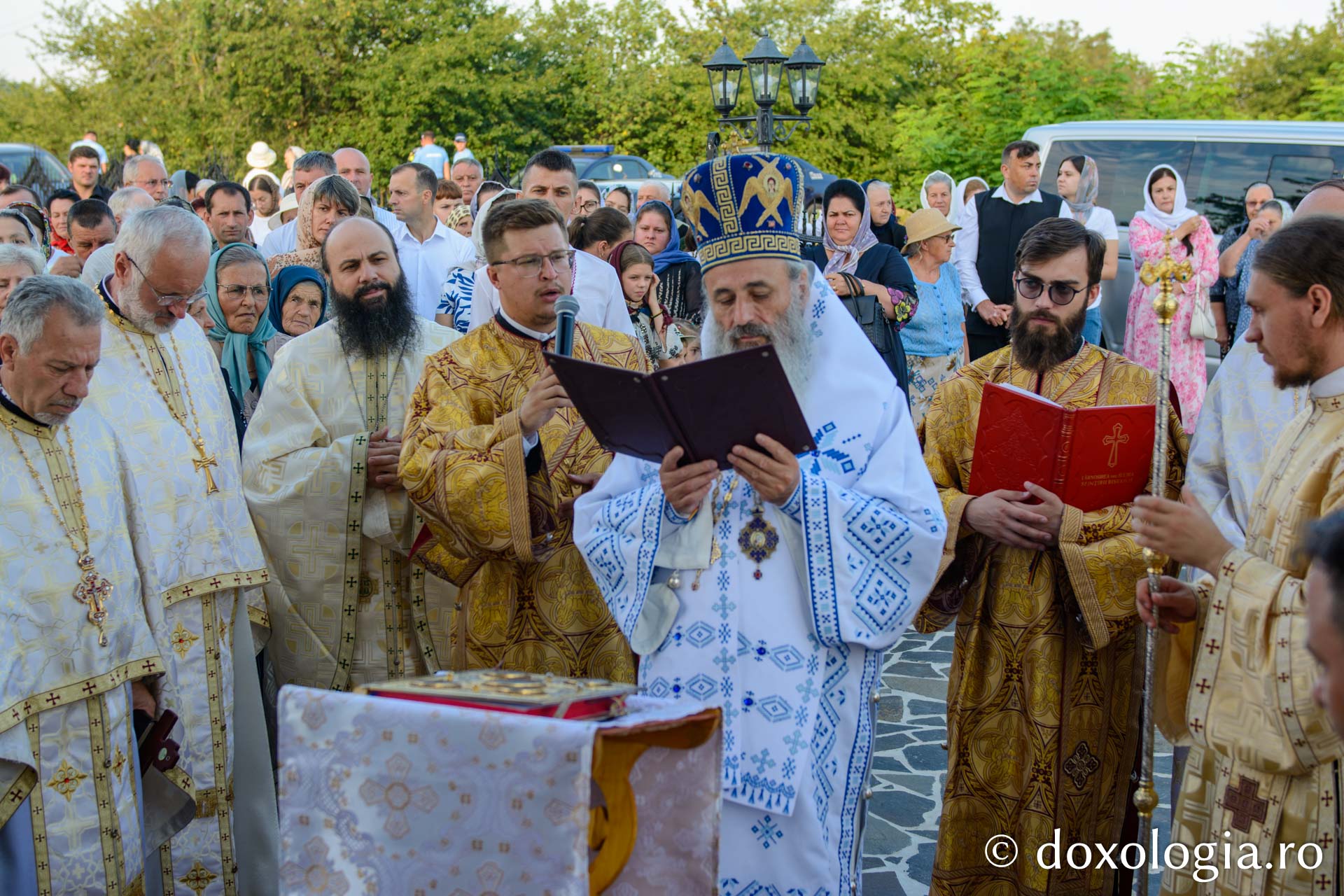 Noua biserică a Parohiei Movileni - Concești sfințită de IPS Teofan