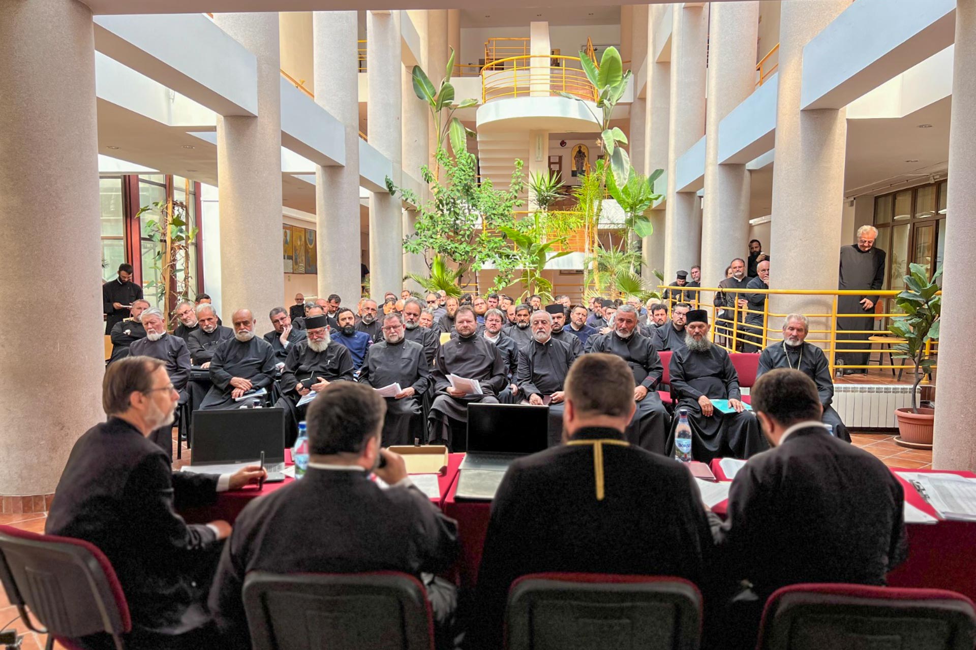 Ședință administrativă în cadrul Protopopiatului Iași I: A fost semnat un acord de înfrațire cu un Protopopiat din Basarabia