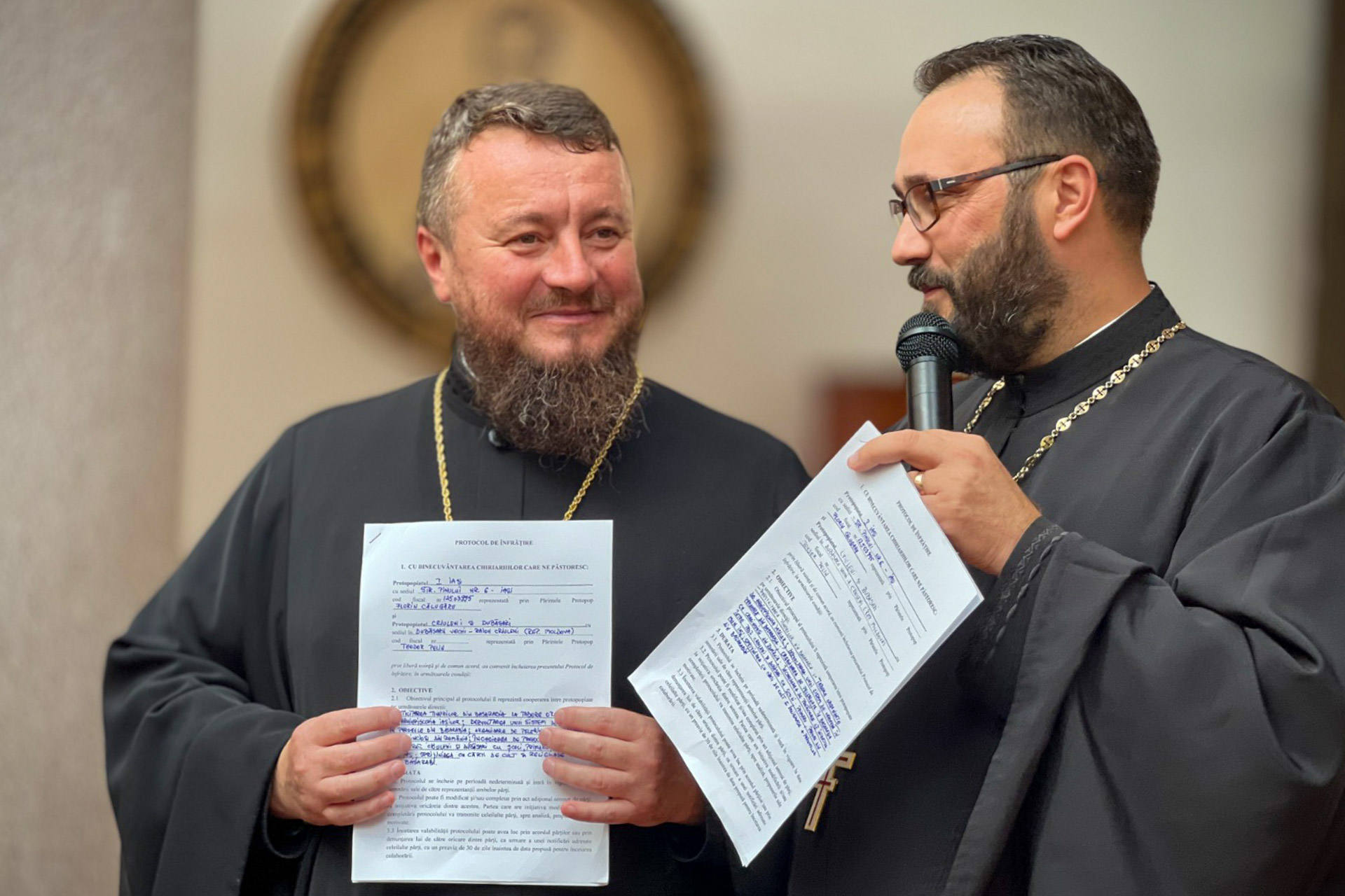 Ședință administrativă în cadrul Protopopiatului Iași I: A fost semnat un acord de înfrațire cu un Protopopiat din Basarabia