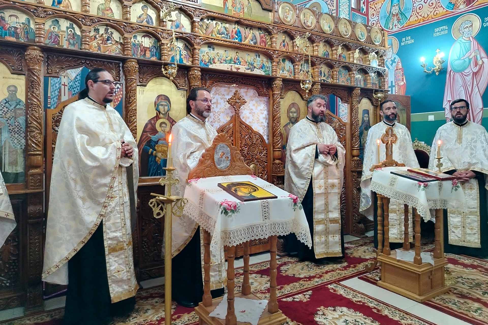 Cinstirea Sfântului Ioan Iacob la Seminarul Teologic din Dorohoi