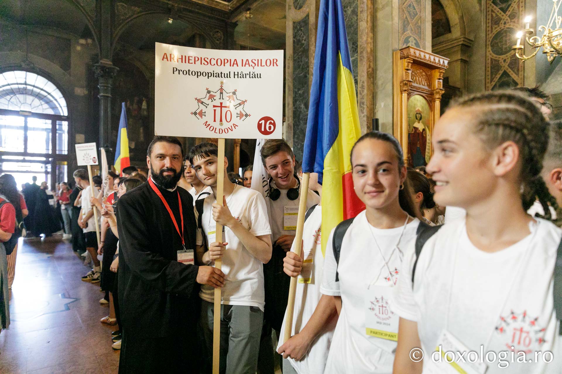 Peste 1500 de tineri din toată Moldova participă timp de trei zile la ITOM 2024