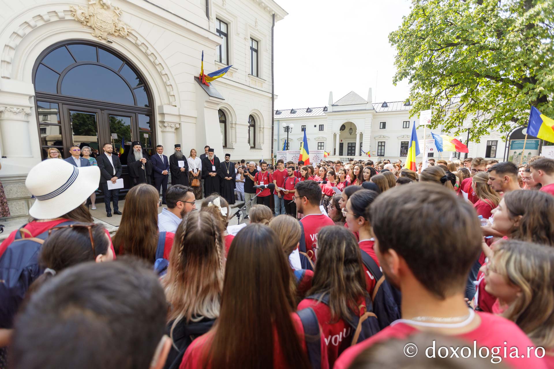 Peste 1500 de tineri din toată Moldova participă timp de trei zile la ITOM 2024