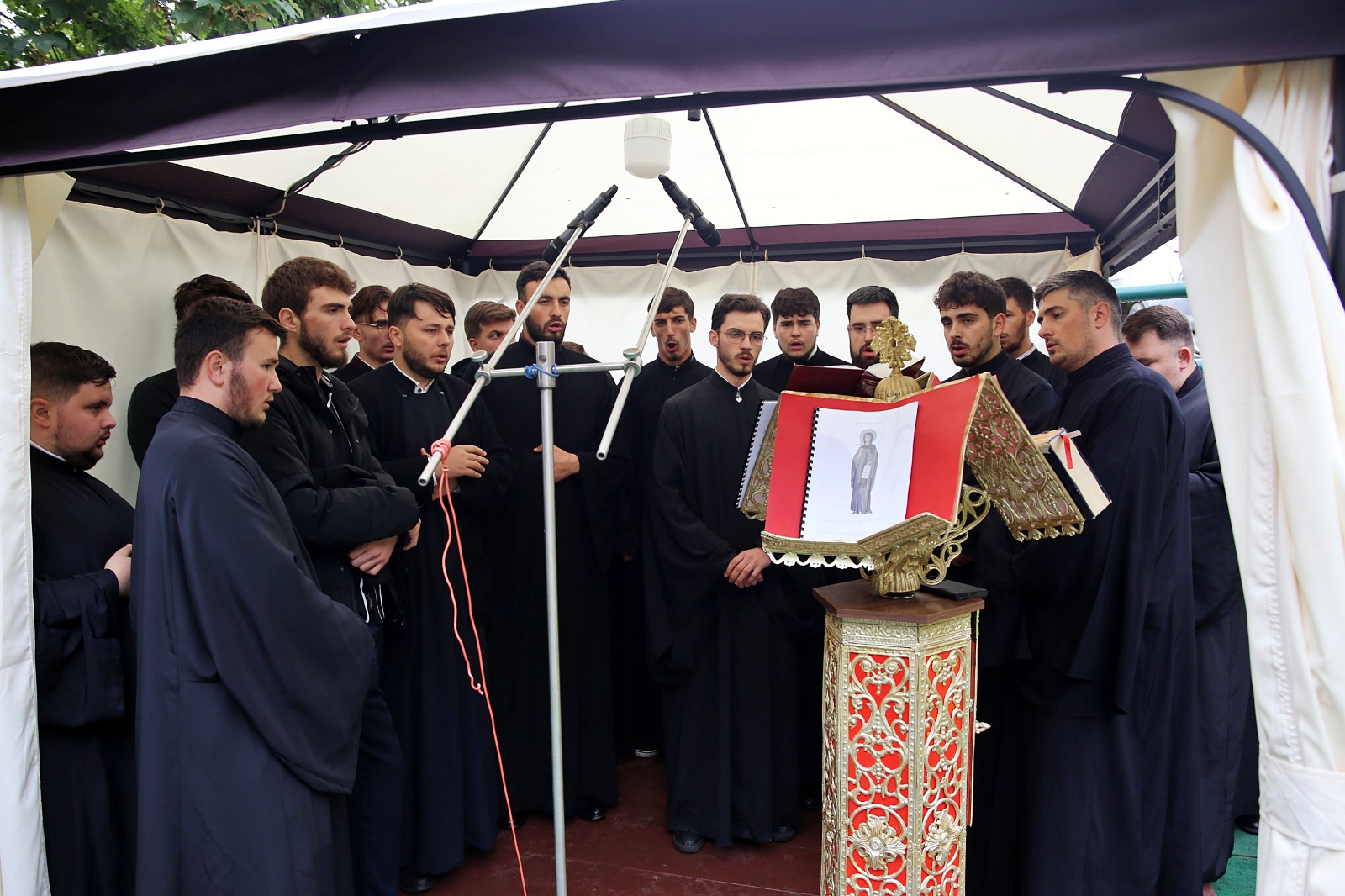 Hramul Mănăstirii Sihla