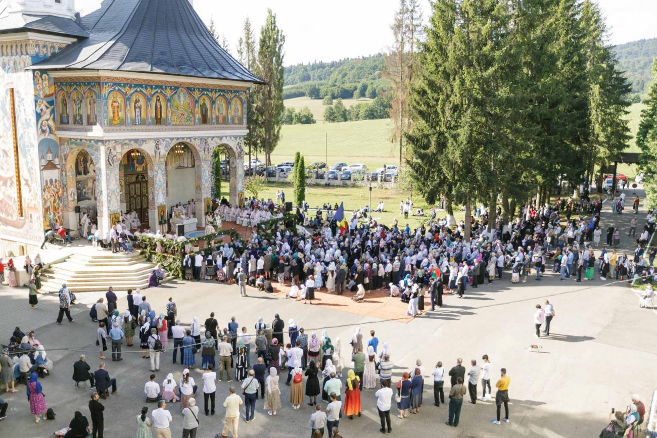Foto: pr. Silviu Cluci Sfântul Ioan Iacob, hramul Seminarului Teologic Mănăstirea Neamț