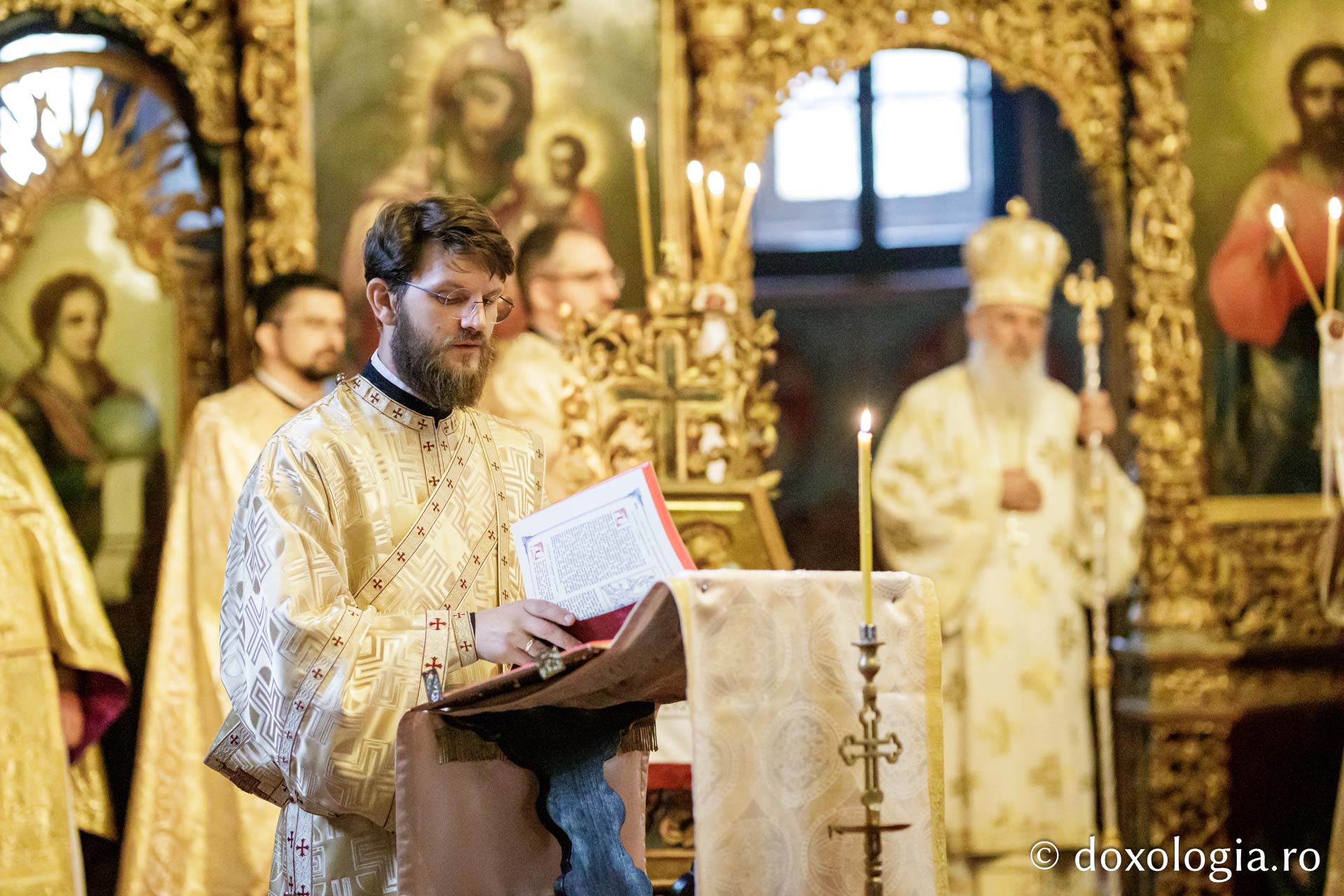 Momentul citirii Sfintei Evanghelii