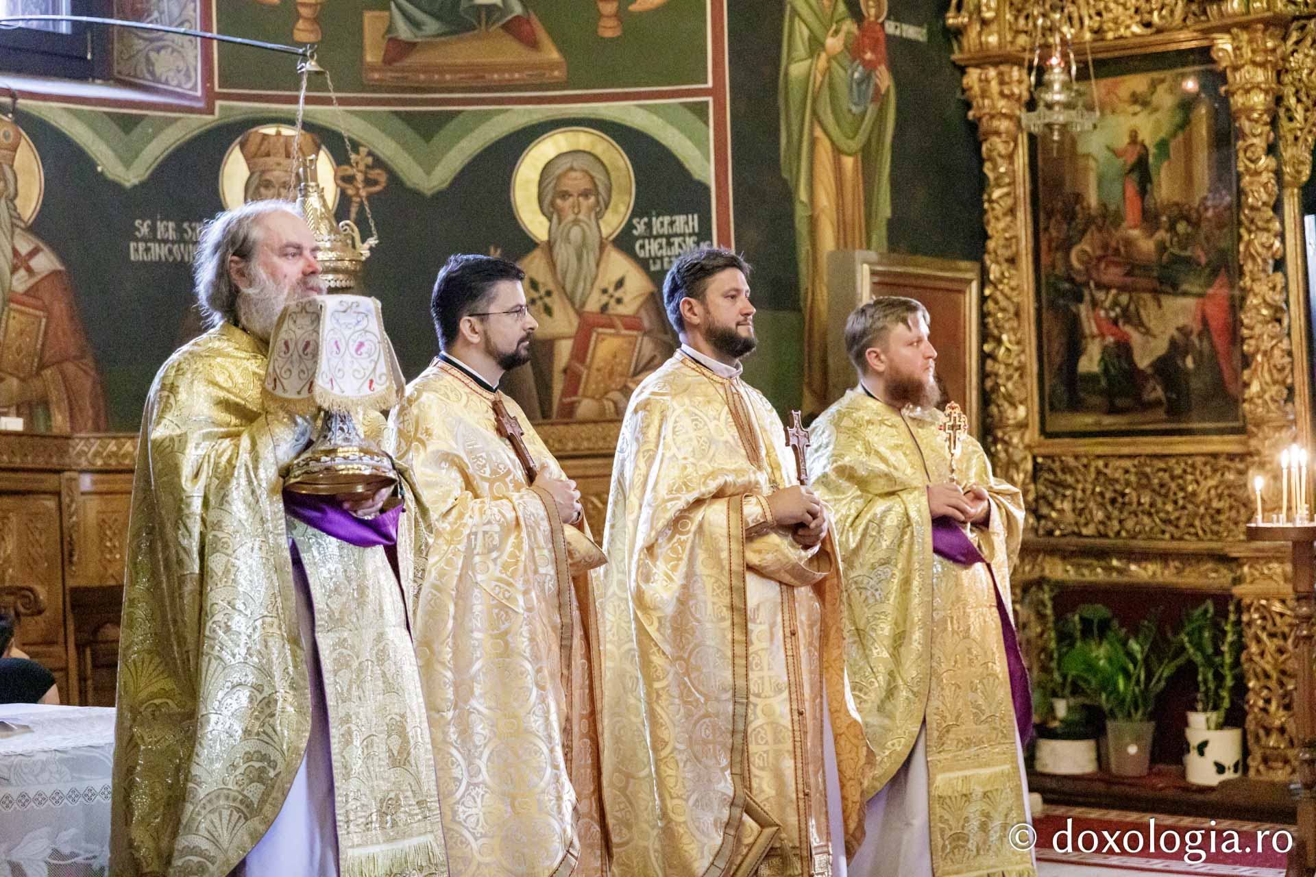 Vohodul Mare sau ieșirea cu Cinstitele Daruri