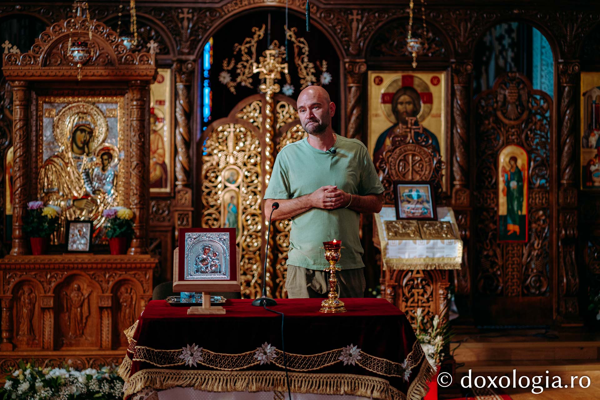 Marius Balo la parohia Precista II din Piatra Neamț