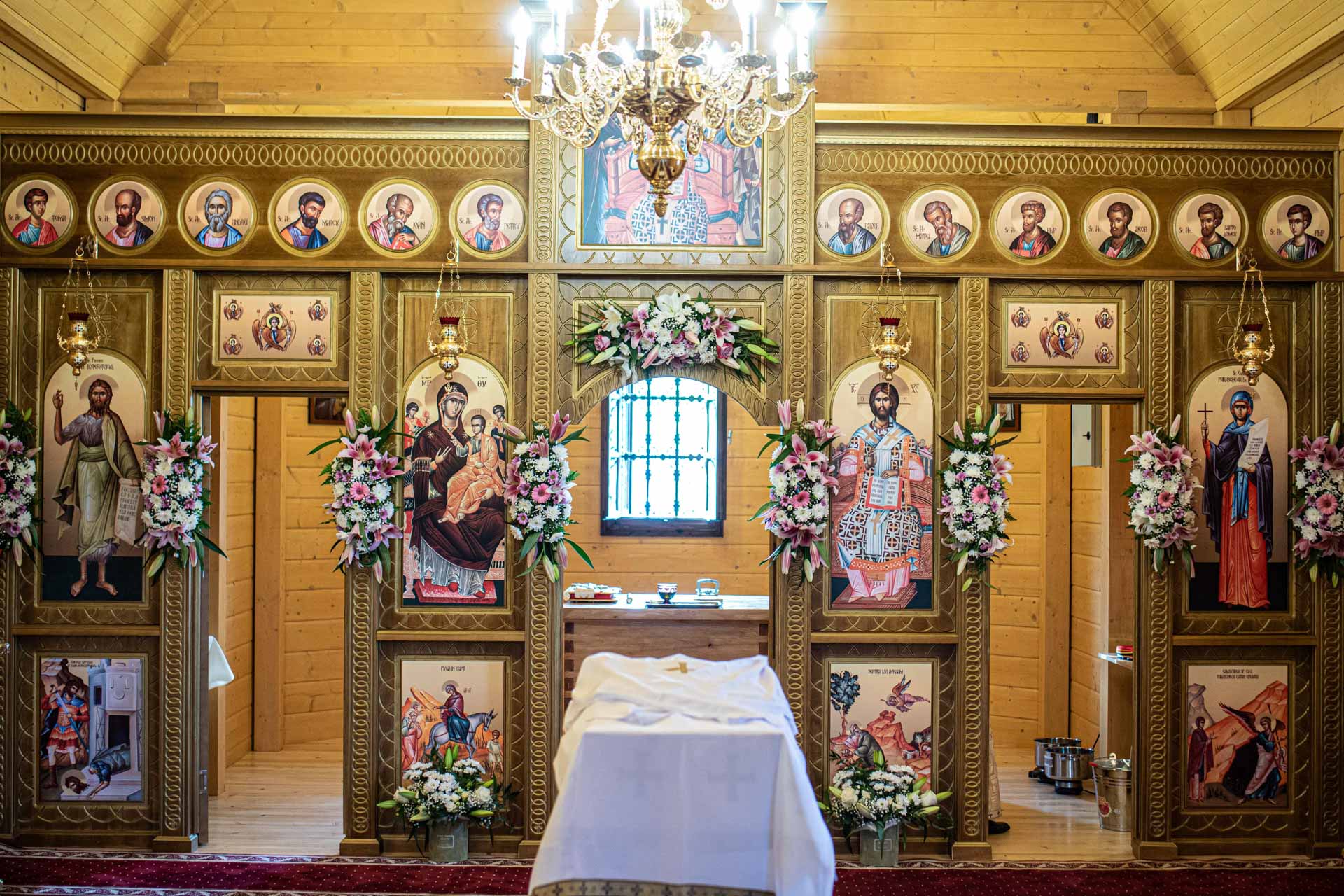 Resfințirea Bisericii din Ion Neculce