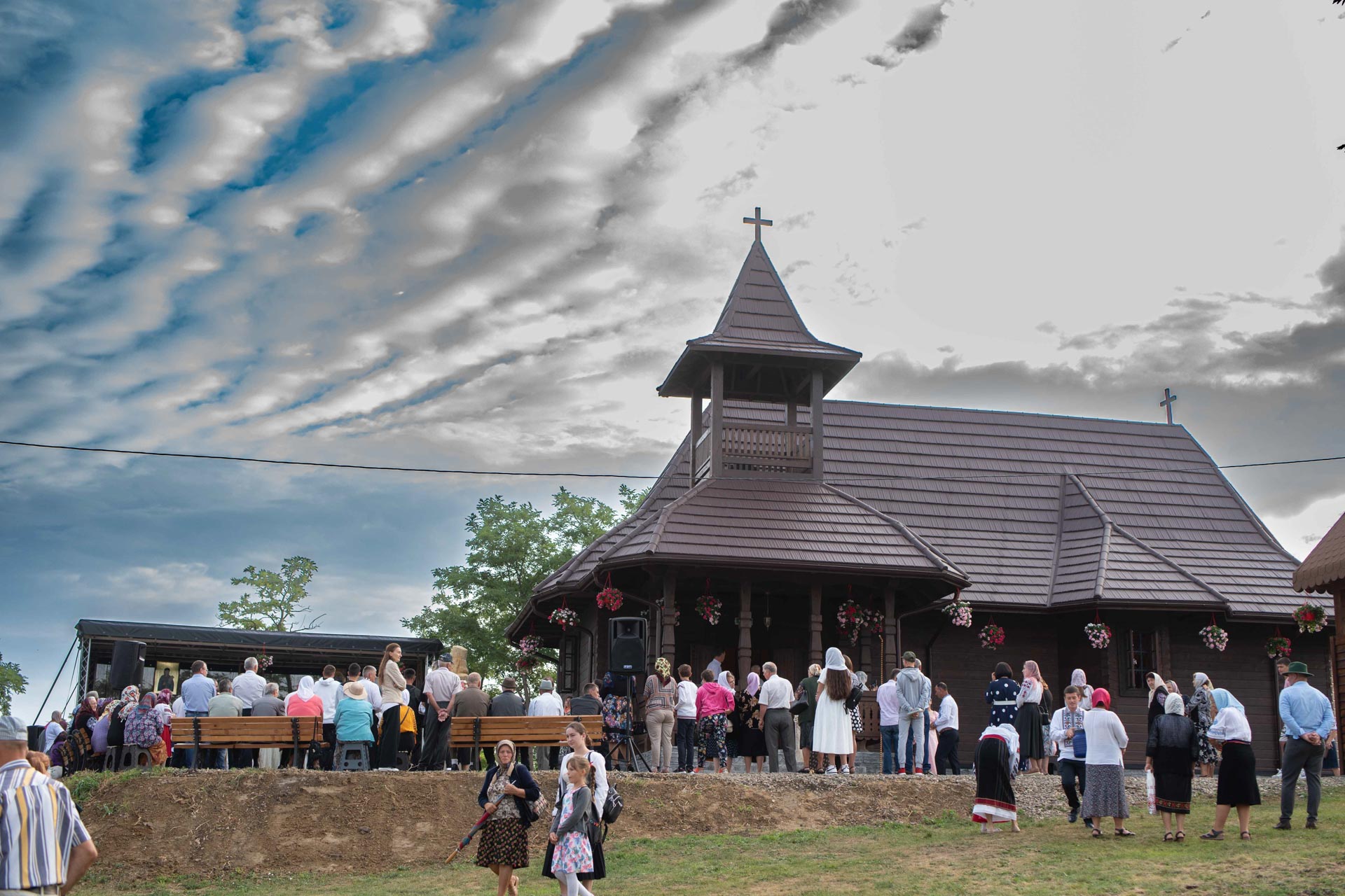 Resfințirea Bisericii din Ion Neculce