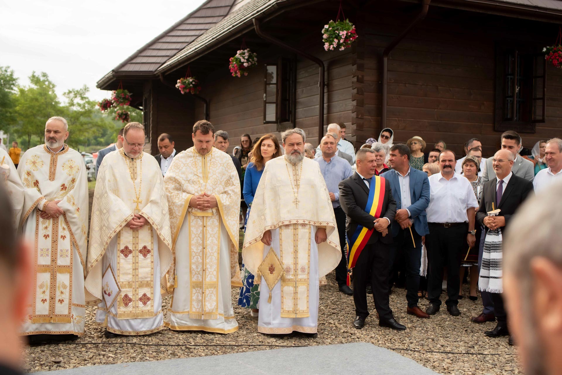 Resfințirea Bisericii din Ion Neculce