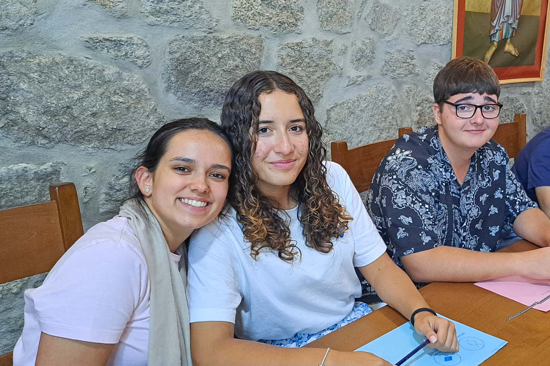 Tabăra Tinerilor Ortodocși Români din Portugalia „Drumul Sfintelor Tradiții” a ajuns la final