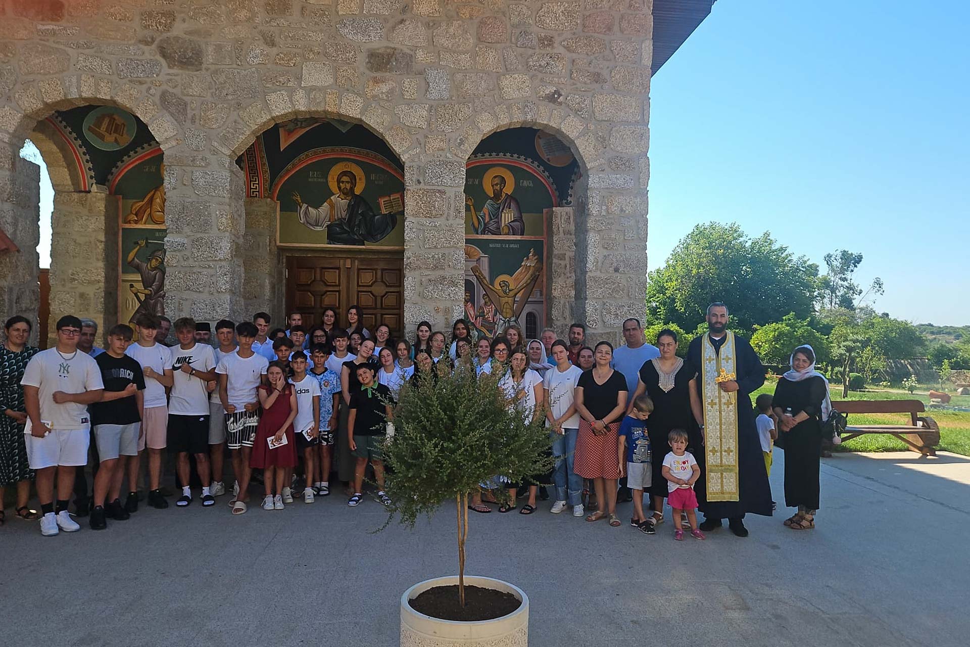 Tabăra Tinerilor Ortodocși Români din Portugalia „Drumul Sfintelor Tradiții” a ajuns la final