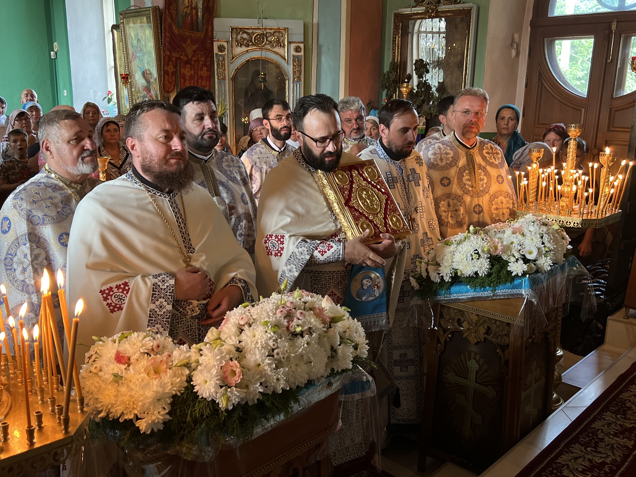 O biserică din Iași s-a înfrățit cu o parohie din Dubăsarii Vechi - Republica Moldova